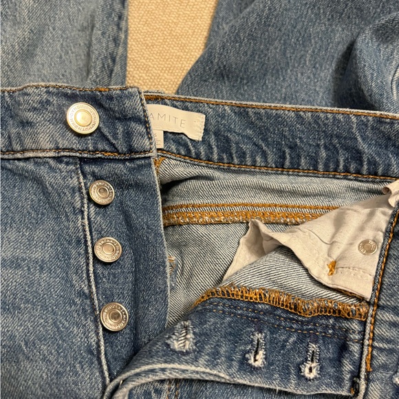 High Waisted DYNAMITE mom jeans - Picture 3 of 4